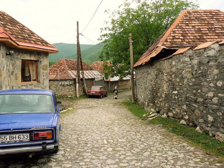 Sfeerafbeelding azerbeidzjan lada dimsum reizen