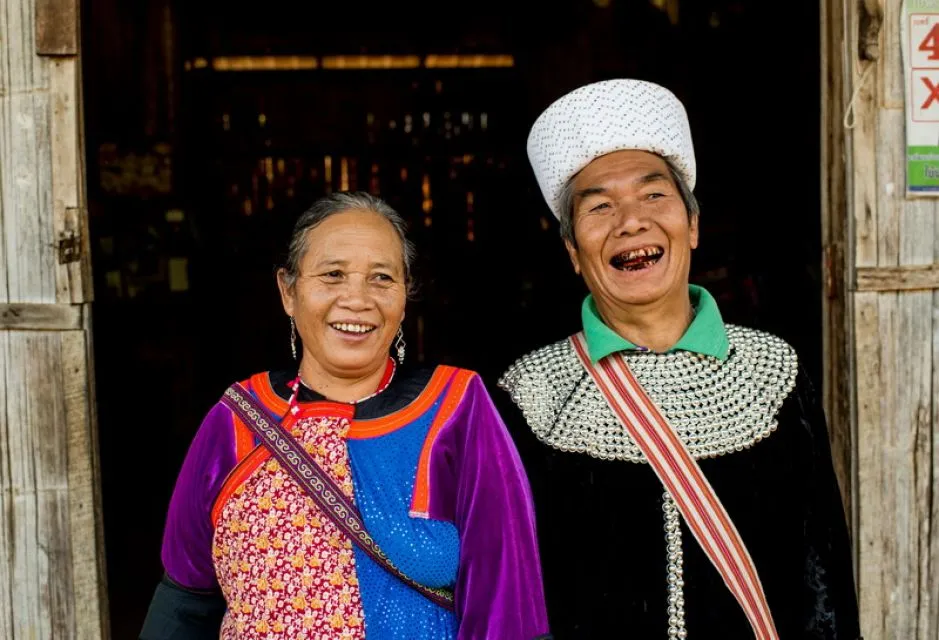 Sfeerafbeelding dimsum reizen slapen bij bergvolkeren in een lisu dorp chiang mai