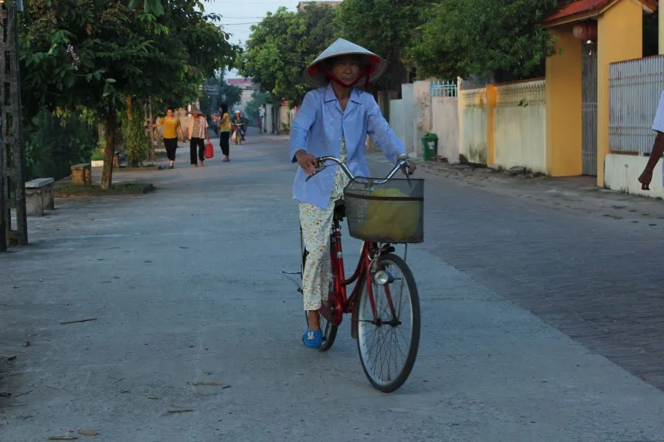 Sfeerafbeelding dimsum reizen vietnam lokale ontmoetingen in yen mac