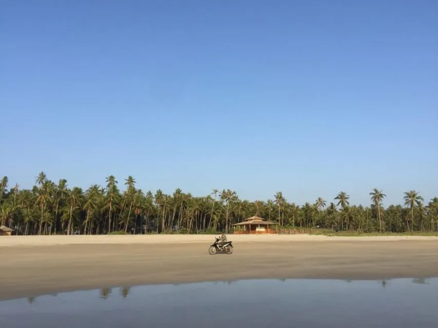 Sfeerafbeelding ngwe saung myanmar dimsum reizen
